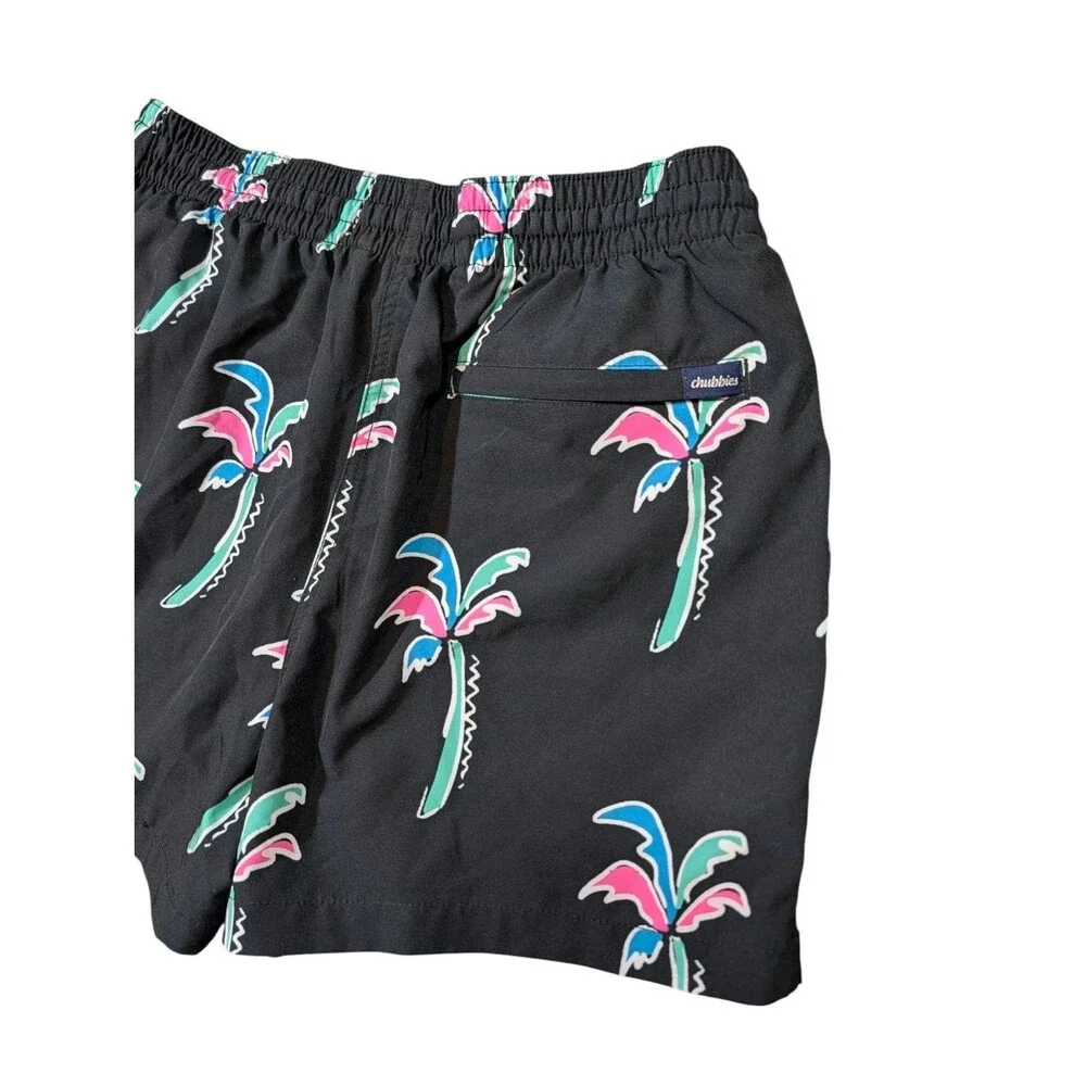 Chubbies Swim Trunks Men L Black Havana Nights 4” Inseam Palm Tree Mesh Liner